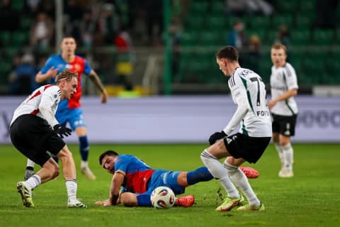 Football. PKO BP Ekstraklasa. Legia Warsaw - Piast Gliwice. 14.12.2025