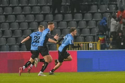 Football. STS Puchar Polski. Zawisza Bydgoszcz - Wisla Krakow. 04.12.2025