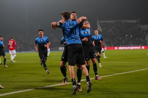 Football. STS Puchar Polski. Zawisza Bydgoszcz - Wisla Krakow. 04.12.2025