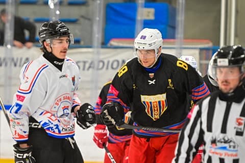 Ice Hockey. Tauron Hockey League. STS Sanok - Polonia Bytom. 02.12.2025