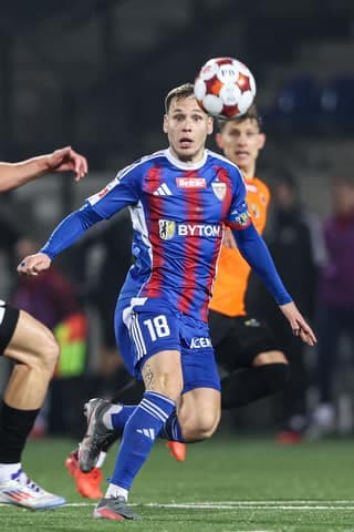 Football. Betclic I Liga. Polonia Bytom - Chrobry Glogow. 07.12.2025