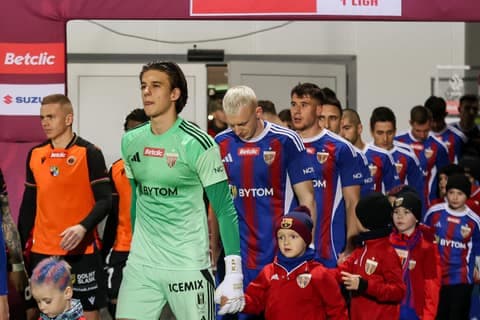 Football. Betclic I Liga. Polonia Bytom - Chrobry Glogow. 07.12.2025