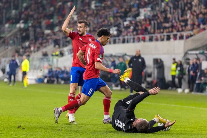 Football. UEFA Conference League. Rakow Czestochowa - Zrinjski Mostar. 11.12.2025