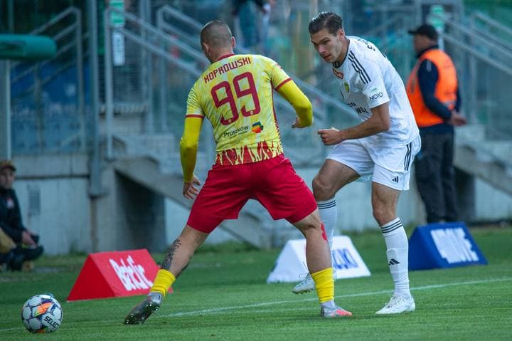 Football. Betclic I Liga. Stal Stalowa Wola - Znicz Pruszkow. 09.05.2025