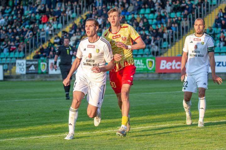 Football. Betclic I Liga. Stal Stalowa Wola - Znicz Pruszkow. 09.05.2025