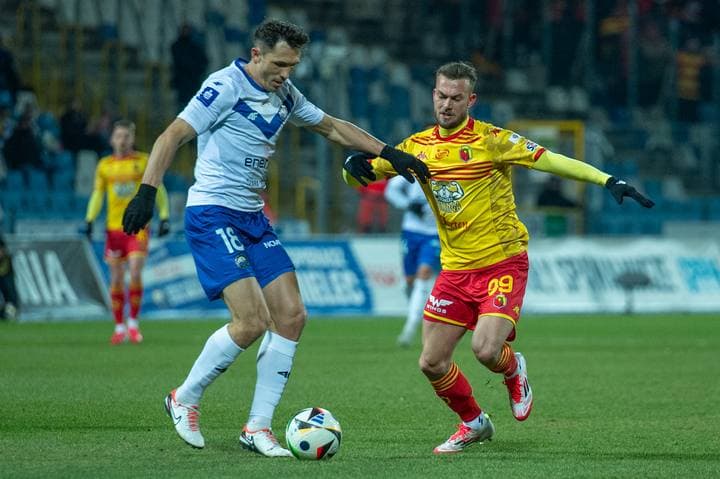 Football. PKO BP Ekstraklasa. Stal Mielec - Jagiellonia Bialystok. 07.02.2025