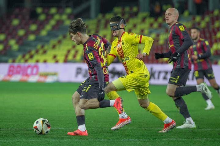 Football. PKO BP Ekstraklasa. Korona Kielce - Pogon Szczecin. 09.12.2024