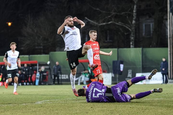 Football. Betclic I Liga. Puszcza Niepolomice - Pogon Siedlce. 06.03.2026