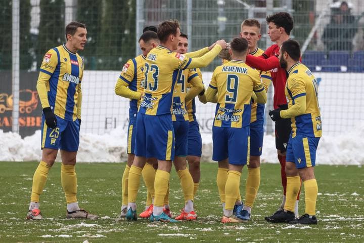 Football. Betclic III Liga. Pogon Sokol Lubaczow - Avia Swidnik. 22.11.2025