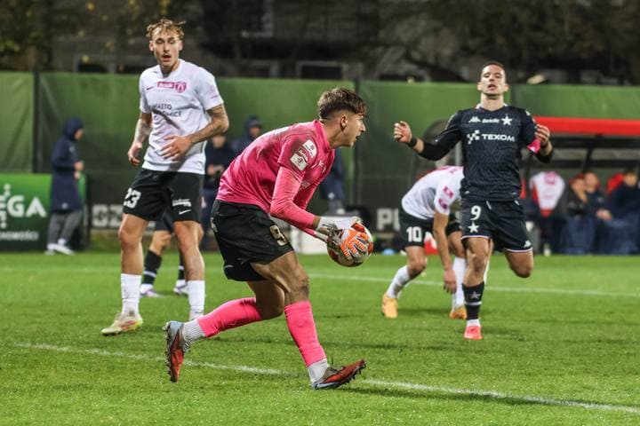 Football. Betclic I Liga. Puszcza Niepolomice - Wisla Krakow. 20.10.2025