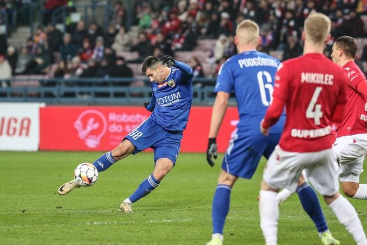 Football. Betclic 1. Liga. Wisla Krakow - LKS Lodz. 30.11.2024