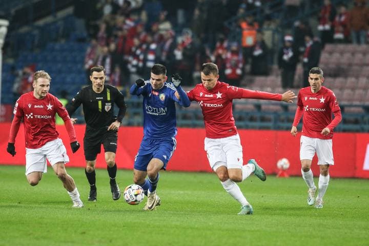 Football. Betclic 1. Liga. Wisla Krakow - LKS Lodz. 30.11.2024