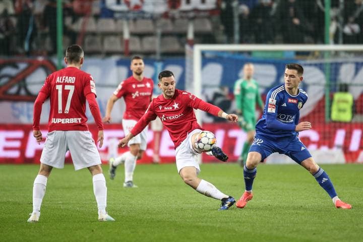 Football. Betclic 1. Liga. Wisla Krakow - LKS Lodz. 30.11.2024