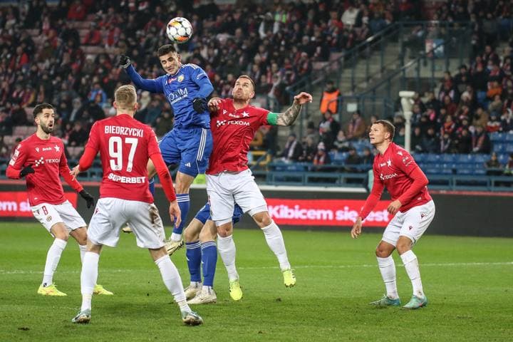 Football. Betclic 1. Liga. Wisla Krakow - LKS Lodz. 30.11.2024