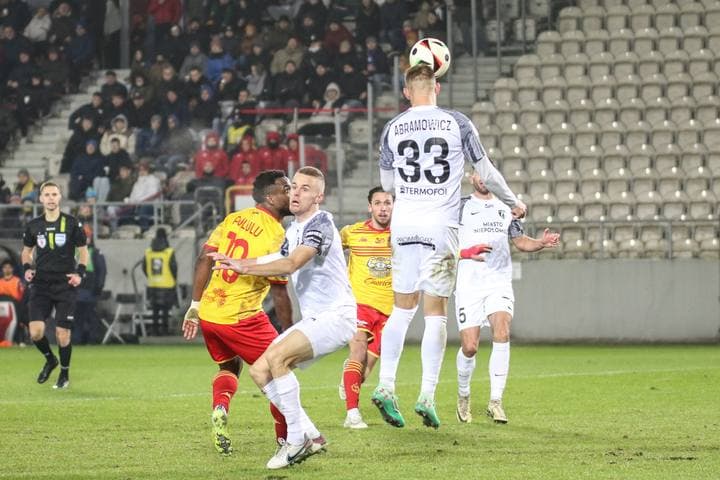 Football. PKO BP Ekstraklasa. Puszcza Niepolomice - Jagiellonia Bialystok. 08.12.2024