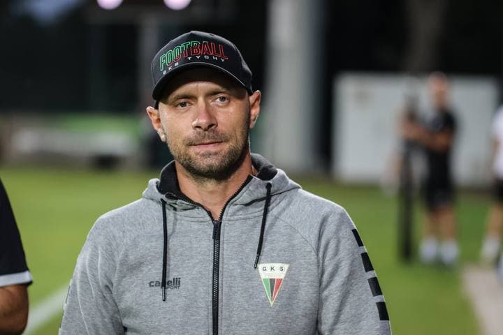 Pilka Nozna. Betclic 1 Liga. Puszcza Niepolomice - GKS Tychy. 21.08.2025