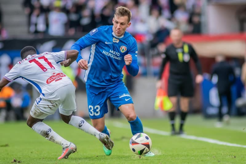 Football. PKO BP Ekstraklasa. Gornik Zabrze - Puszcza Niepolomice. 02.02.2025