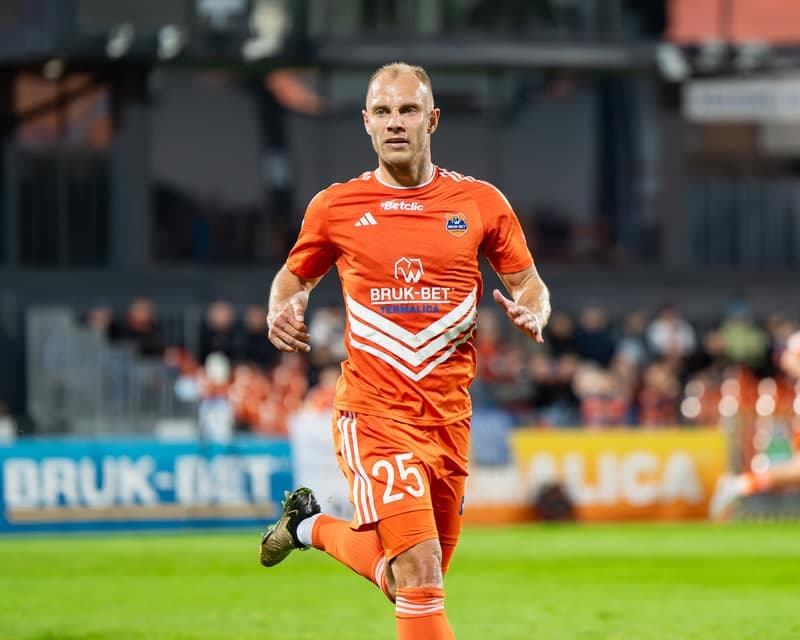 Football. Betclic 1 Liga. Bruk-Bet Termalica Nieciecza - Polonia Warsaw. 14.04.2025