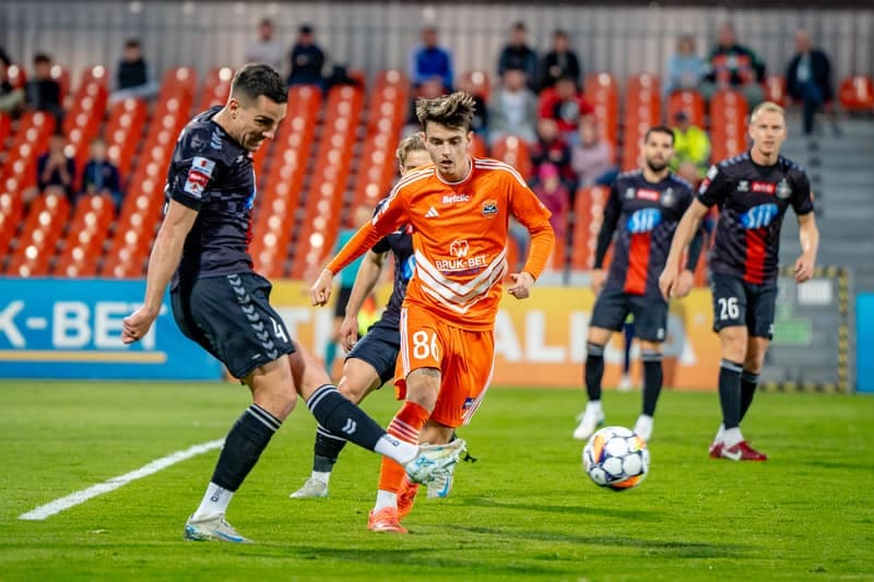 Football. Betclic 1 Liga. Bruk-Bet Termalica Nieciecza - Polonia Warsaw. 14.04.2025