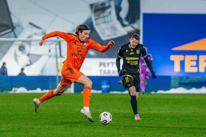 Football. PKO BP Ekstraklasa. Bruk-Bet Termalica Nieciecza - Arka Gdynia. 21.11.2025