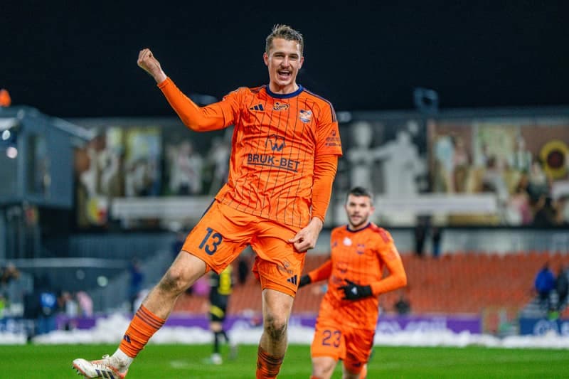 Football. PKO BP Ekstraklasa. Bruk-Bet Termalica Nieciecza - Arka Gdynia. 21.11.2025