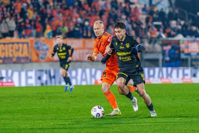 Football. PKO BP Ekstraklasa. Bruk-Bet Termalica Nieciecza - Arka Gdynia. 21.11.2025