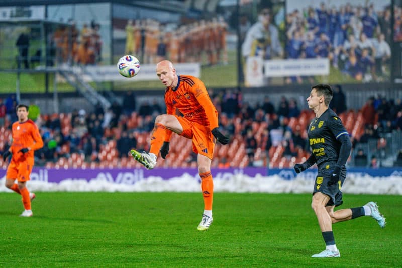Football. PKO BP Ekstraklasa. Bruk-Bet Termalica Nieciecza - Arka Gdynia. 21.11.2025