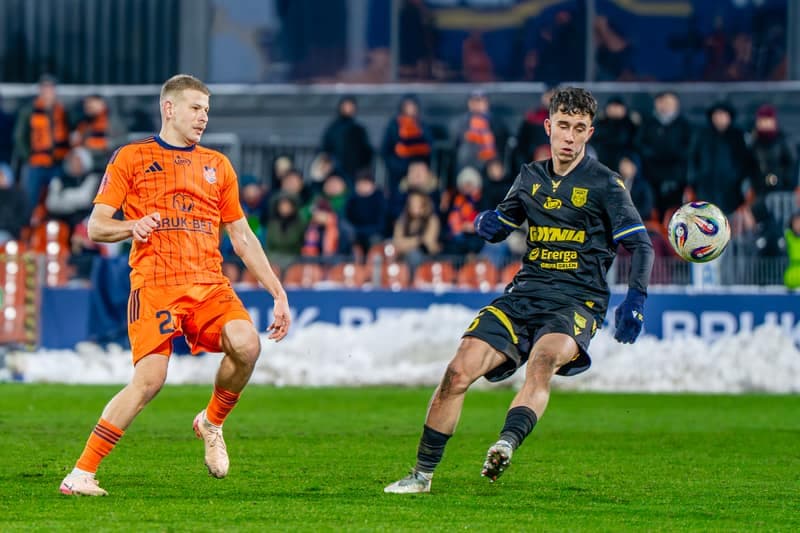 Football. PKO BP Ekstraklasa. Bruk-Bet Termalica Nieciecza - Arka Gdynia. 21.11.2025