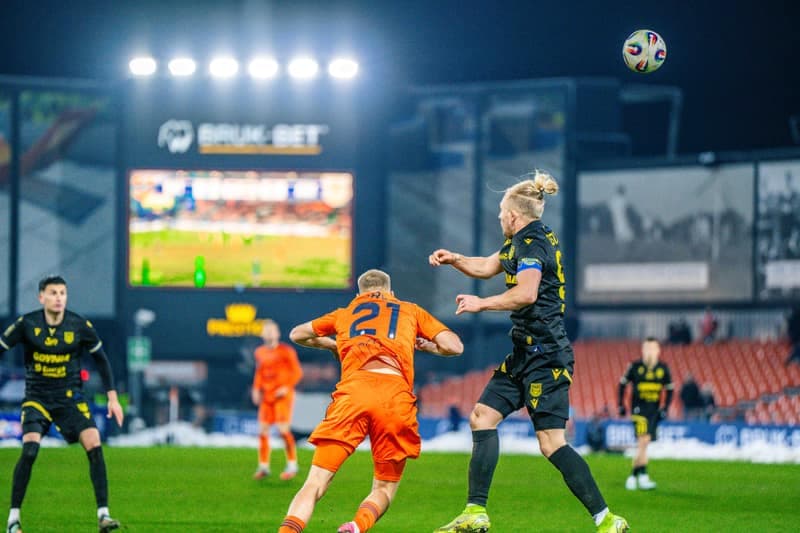 Football. PKO BP Ekstraklasa. Bruk-Bet Termalica Nieciecza - Arka Gdynia. 21.11.2025