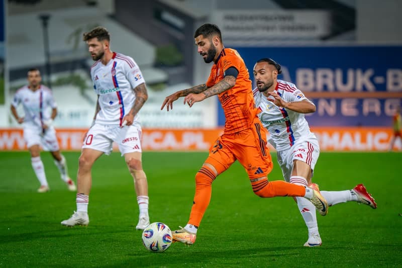 Football. PKO BP Ekstraklasa. Bruk-Bet Termalica Nieciecza - Rakow Czestochowa. 17.08.2025