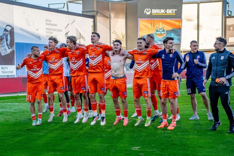 Football. Betclic I Liga. Bruk-Bet Termalica Nieciecza - Kotwica Kolobrzeg. 25.04.2025