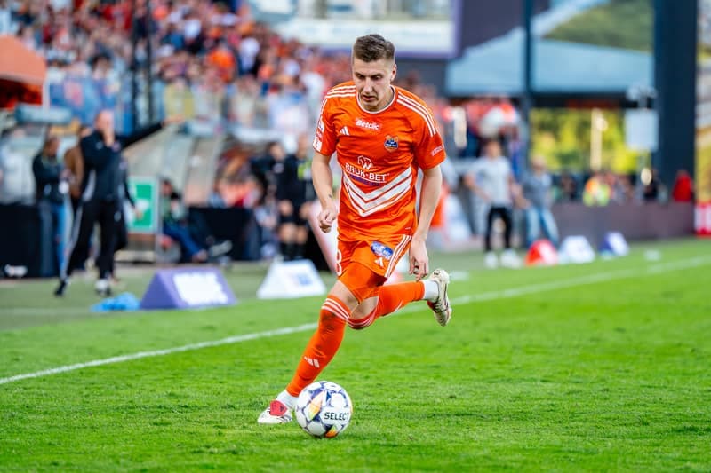 Football. Betclic I Liga. Bruk-Bet Termalica Nieciecza - Kotwica Kolobrzeg. 25.04.2025