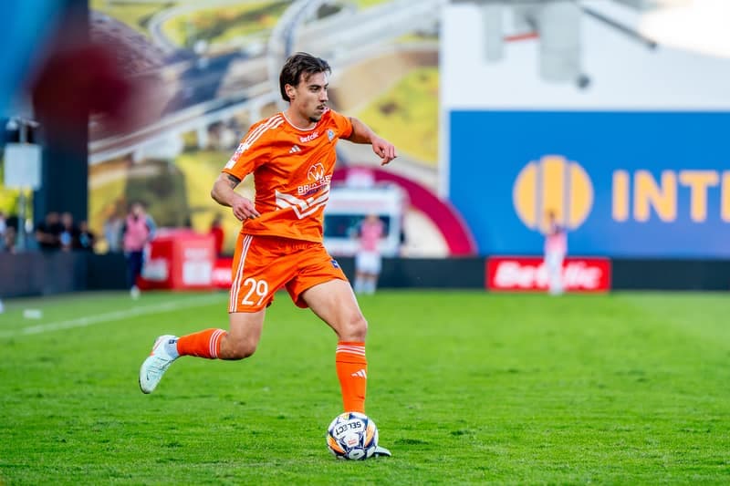 Football. Betclic I Liga. Bruk-Bet Termalica Nieciecza - Kotwica Kolobrzeg. 25.04.2025