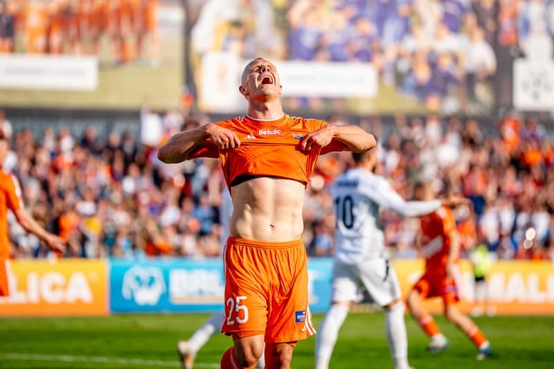 Football. Betclic I Liga. Bruk-Bet Termalica Nieciecza - Kotwica Kolobrzeg. 25.04.2025