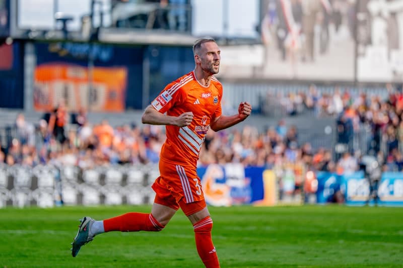 Football. Betclic I Liga. Bruk-Bet Termalica Nieciecza - Kotwica Kolobrzeg. 25.04.2025