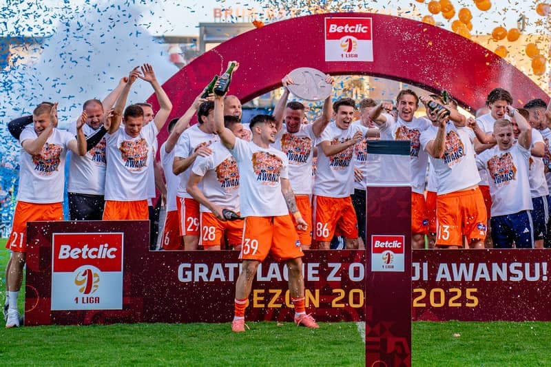 Football. Betclic I Liga. Bruk-Bet Termalica Nieciecza - Kotwica Kolobrzeg. 25.04.2025