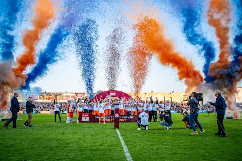 Football. Betclic I Liga. Bruk-Bet Termalica Nieciecza - Kotwica Kolobrzeg. 25.04.2025