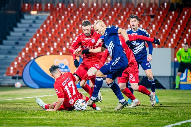 Football. Betclic 1 Liga. Bruk-Bet Termalica Nieciecza - Odra Opole. 14.02.2025