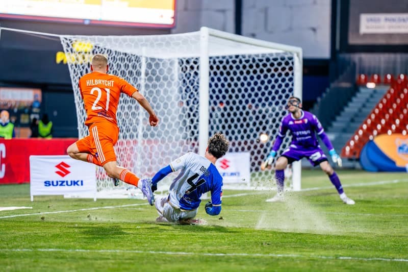 Football. Betclic 1 Liga. Bruk-Bet Termalica Nieciecza - Pogon Siedlce. 22.02.2025