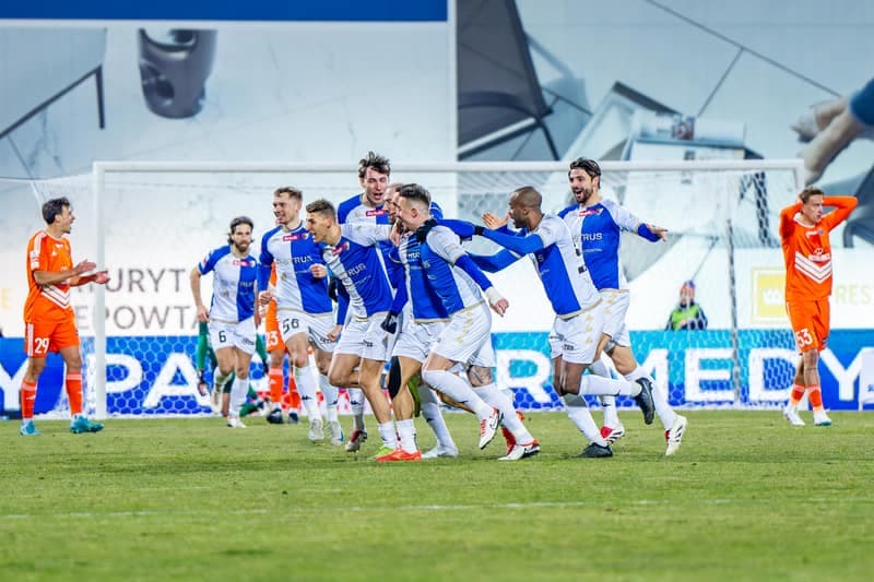 Football. Betclic 1 Liga. Bruk-Bet Termalica Nieciecza - Pogon Siedlce. 22.02.2025