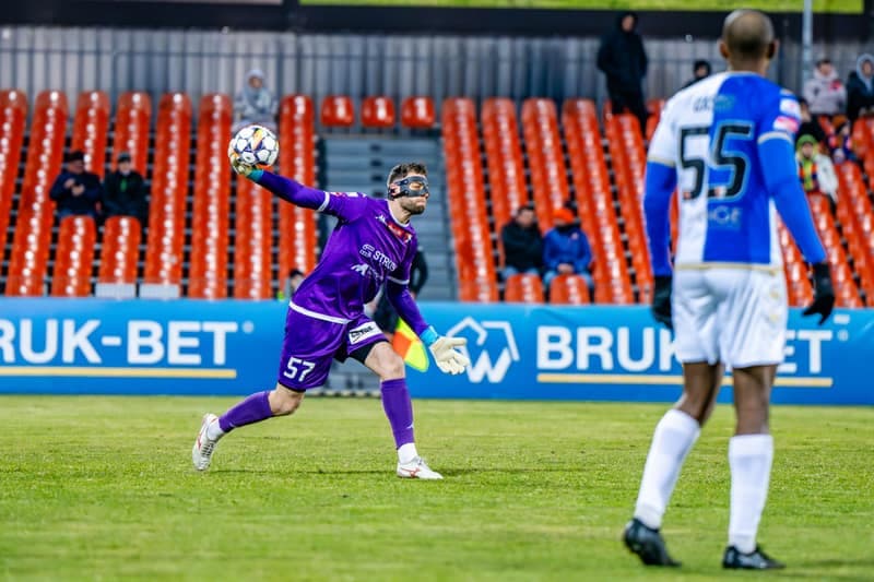 Football. Betclic 1 Liga. Bruk-Bet Termalica Nieciecza - Pogon Siedlce. 22.02.2025
