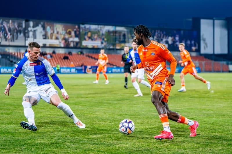 Football. Betclic 1 Liga. Bruk-Bet Termalica Nieciecza - Pogon Siedlce. 22.02.2025