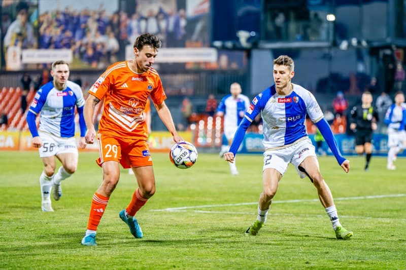 Football. Betclic 1 Liga. Bruk-Bet Termalica Nieciecza - Pogon Siedlce. 22.02.2025