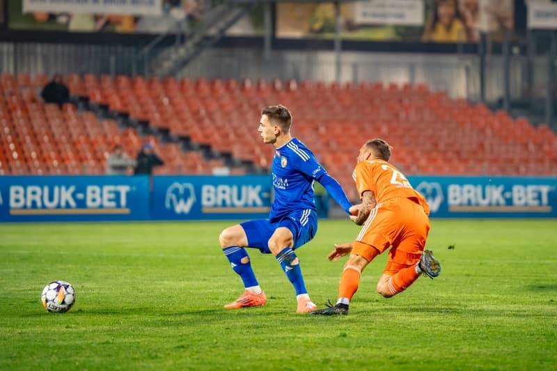 Football. Betclic 1 Liga. Bruk-Bet Termalica Nieciecza - Miedz Legnica. 09.11.2024