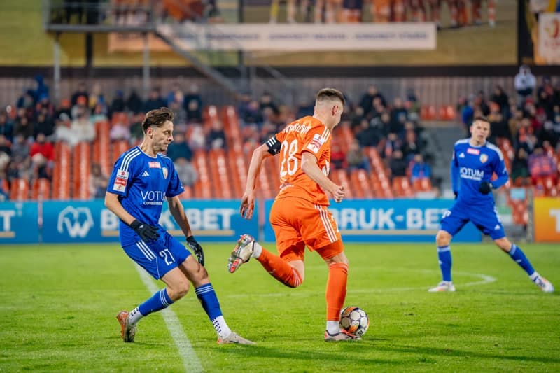 Football. Betclic 1 Liga. Bruk-Bet Termalica Nieciecza - Miedz Legnica. 09.11.2024