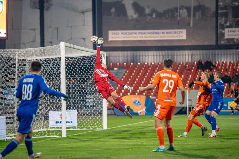Football. Betclic 1 Liga. Bruk-Bet Termalica Nieciecza - Miedz Legnica. 09.11.2024