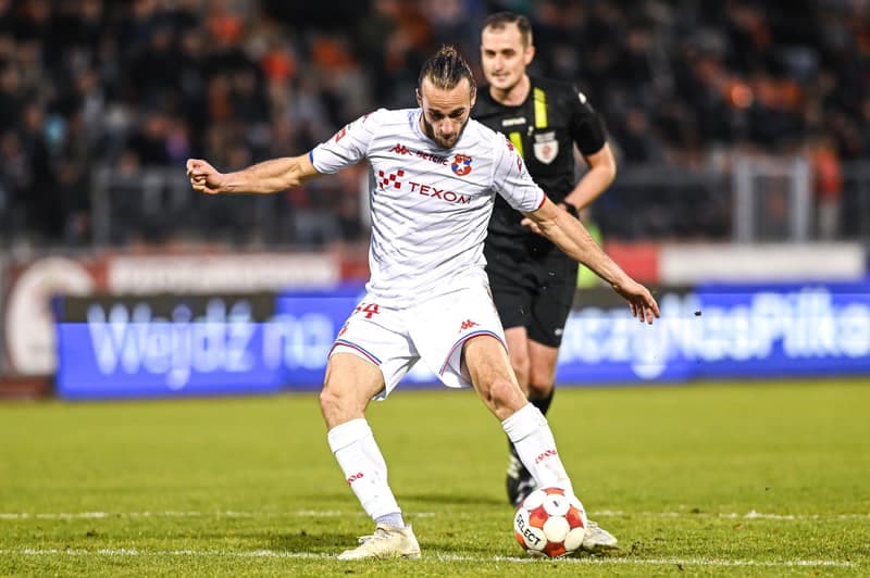 Football. Betclic 1 Liga. Chrobry Glogow - Wisla Krakow. 02.11.2025
