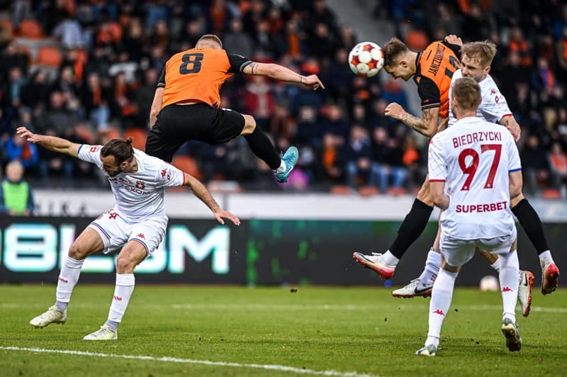 Football. Betclic 1 Liga. Chrobry Glogow - Wisla Krakow. 02.11.2025