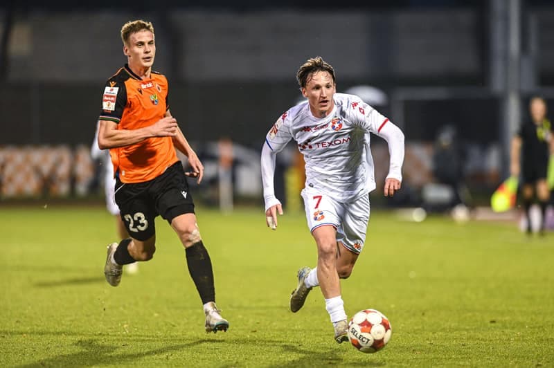 Football. Betclic 1 Liga. Chrobry Glogow - Wisla Krakow. 02.11.2025