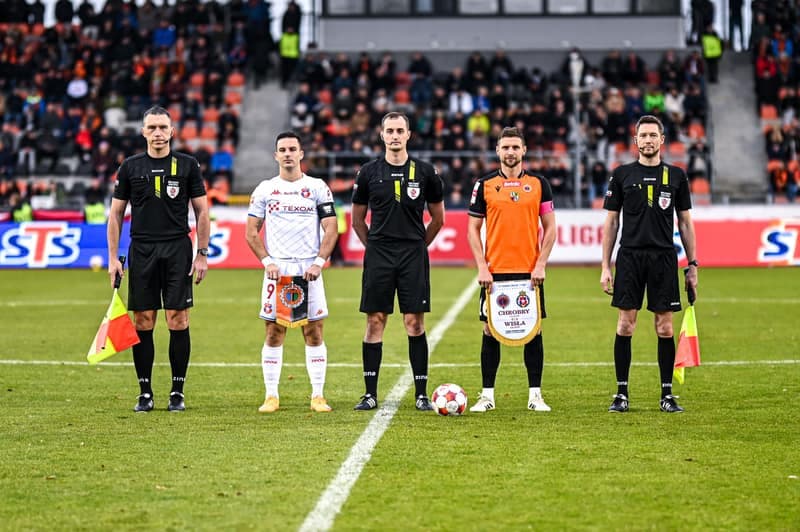 Football. Betclic 1 Liga. Chrobry Glogow - Wisla Krakow. 02.11.2025